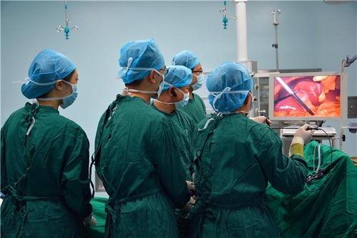 做手术的视频,揭秘现代医疗技术